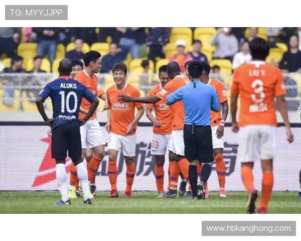 中超球迷社区热议联赛近期走势与球队表现