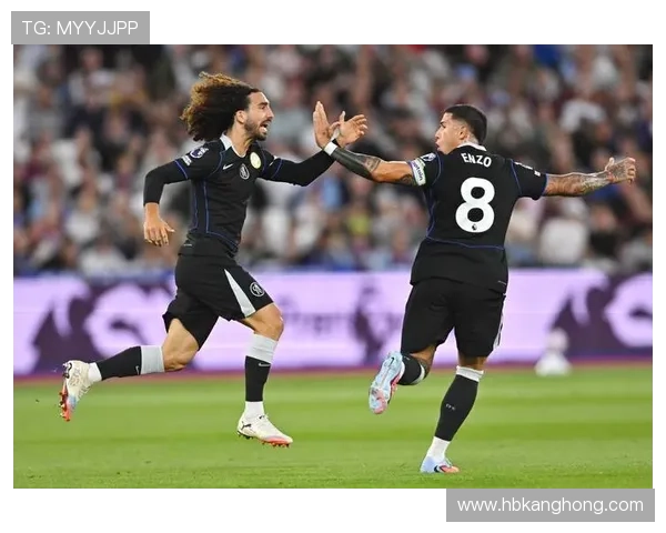 凯塞多与恩佐配合默契，中场控制力持续提升