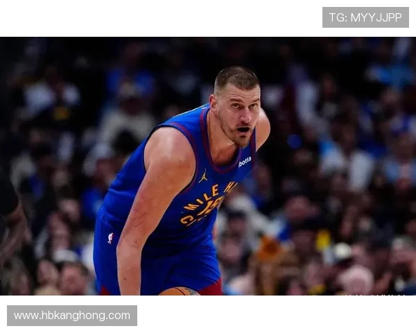 唐斯挡拆拉开空间提升三分效率胜过约基奇